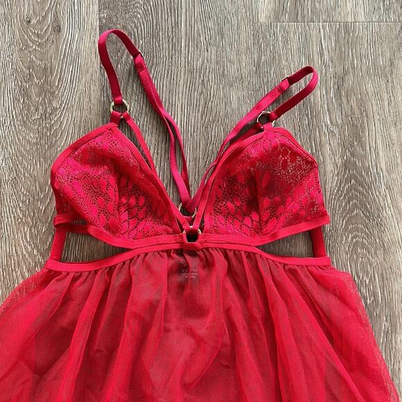 Victoria's Secret Babydoll - Picture 2 of 5